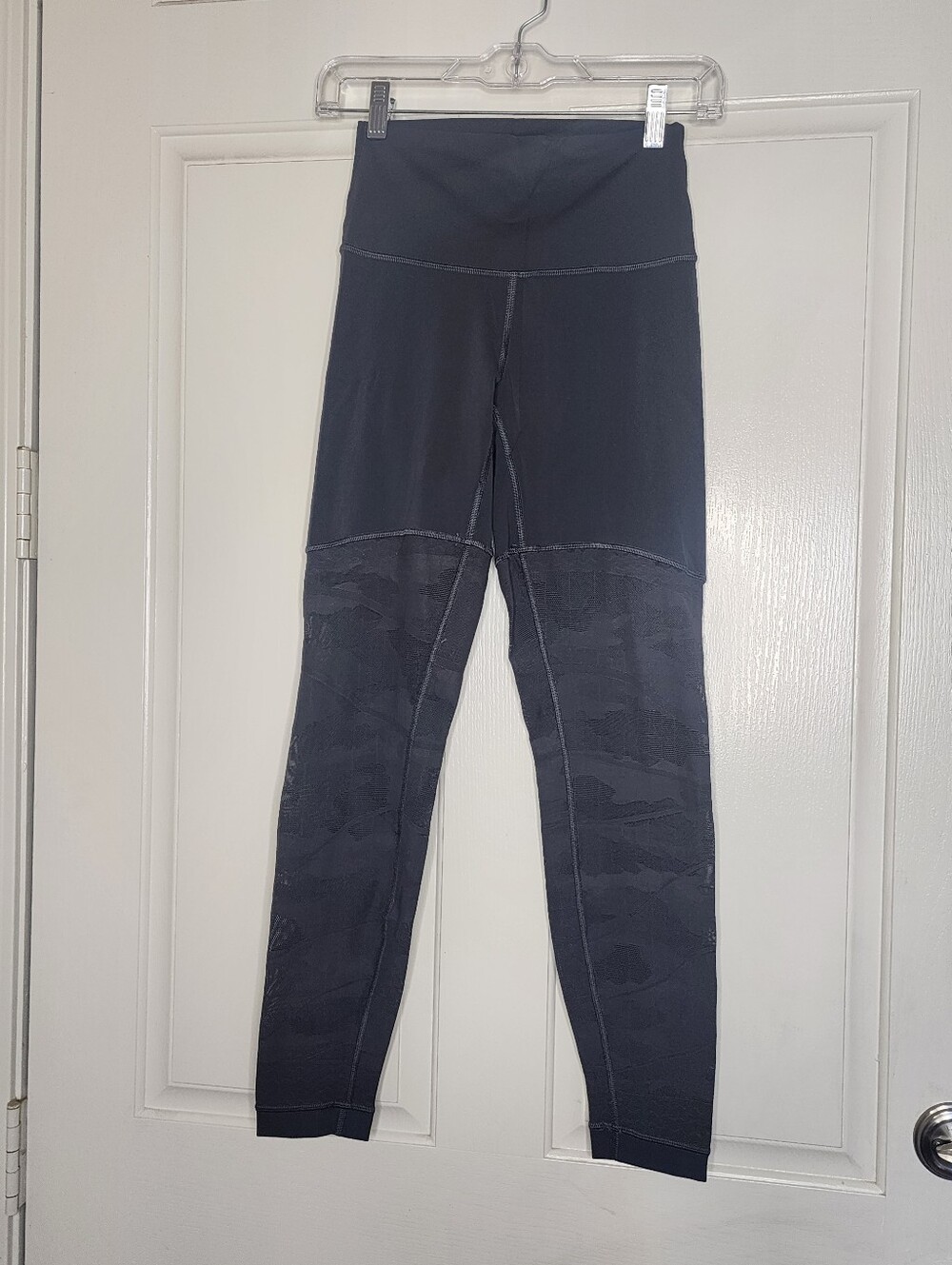 Lululemon Sheer Will High-Rise Tight 28" Black Camo Size 6